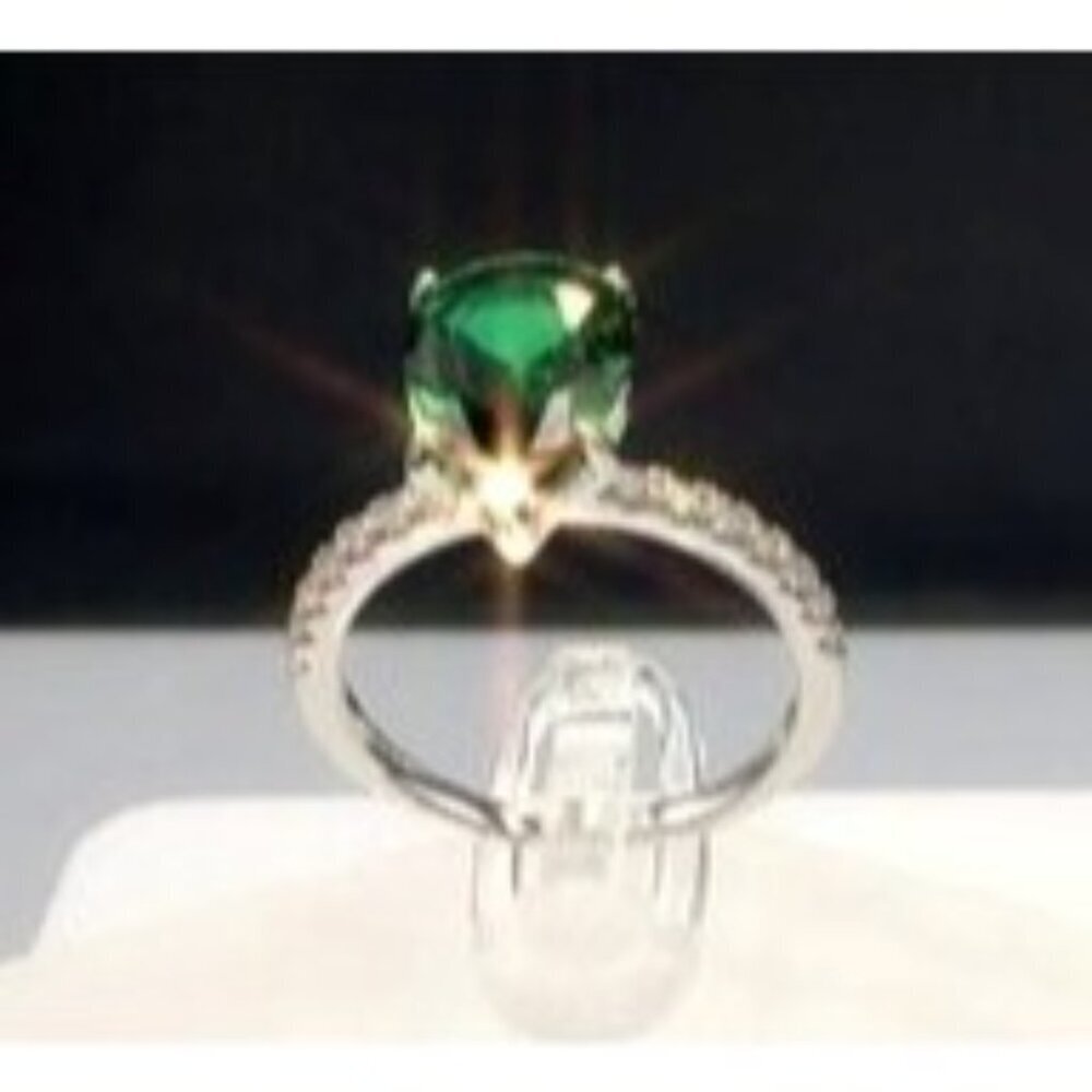 Sterling Silver Ring With Pear-Cut Green Gemstone & Pave Accent Stones Size 7 - Picture 4 of 9